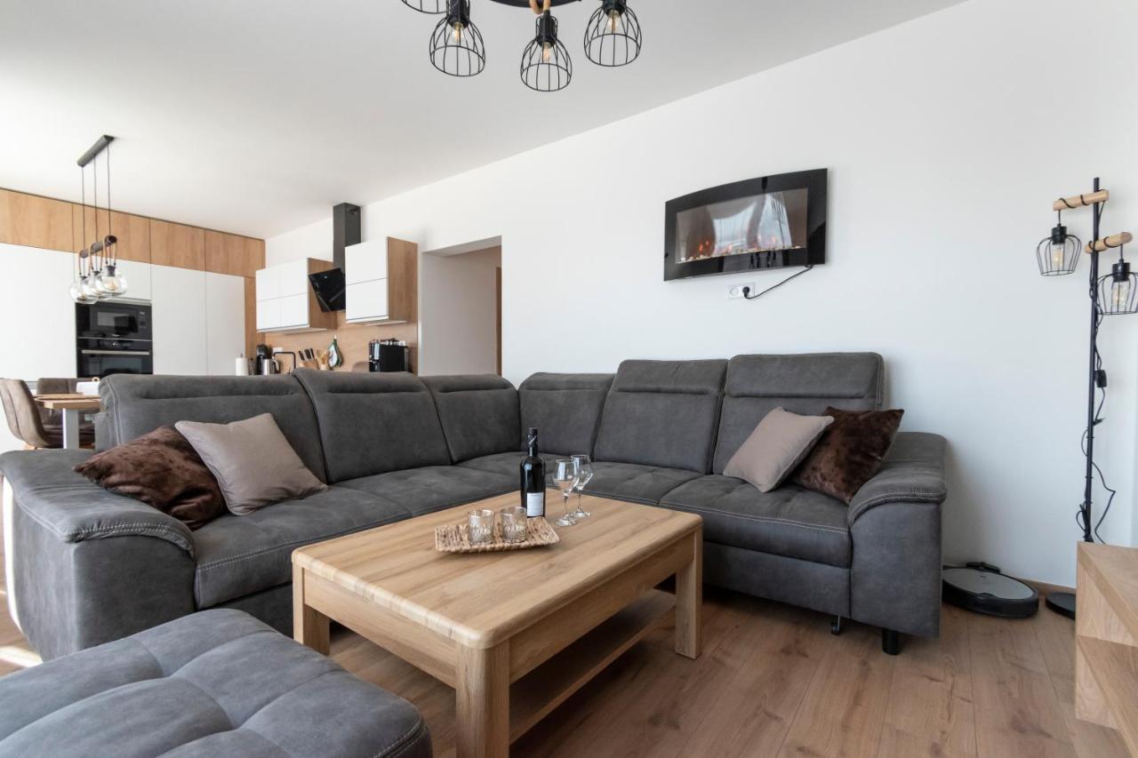 Apartmán Jesienka, Hillside Alsókubin Kültér fotó